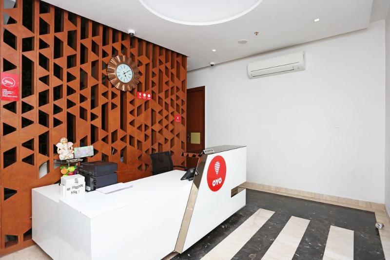 Collection O Motif South City 1 Near Appu Ghar Gurgaon Bagian luar foto